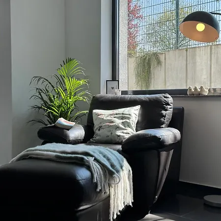 Naehe Tu Lejlighed *