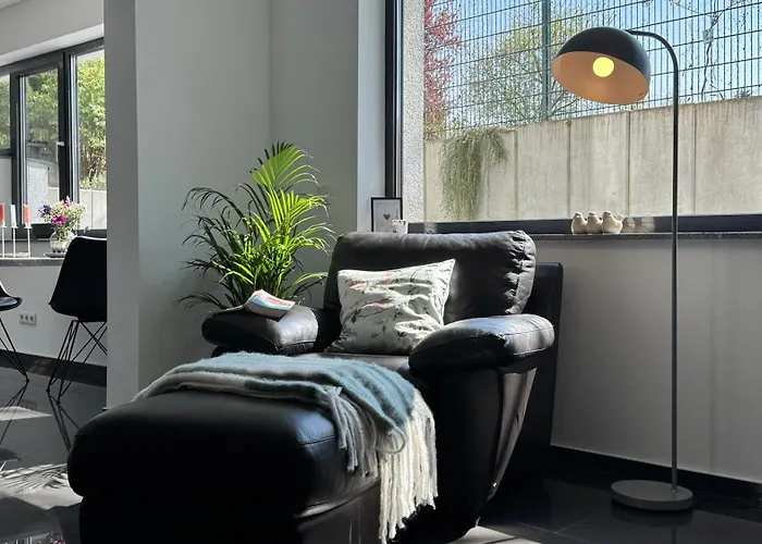 Naehe Tu Appartement *